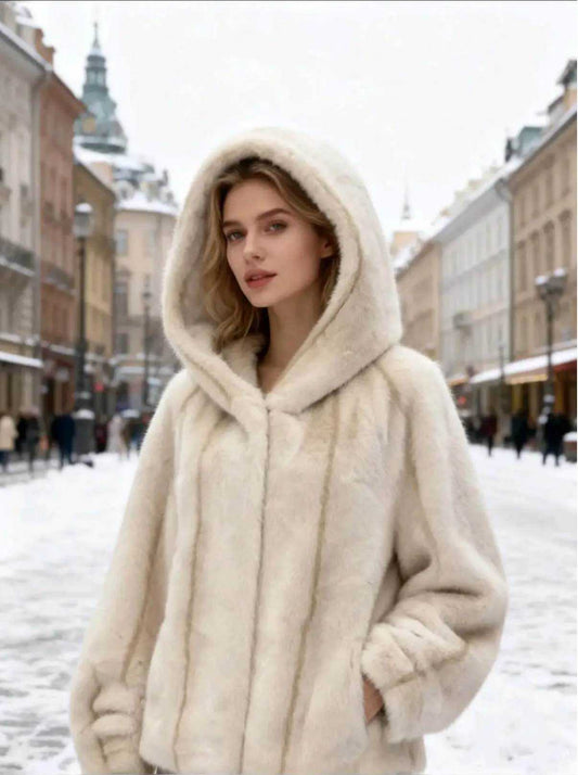 Magnifique manteau Fausse Fourrure