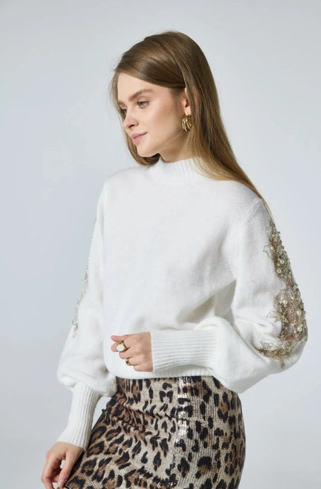 PULL DOUX MANCHES PERLEES BLANC