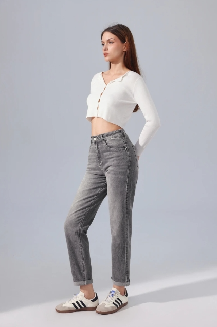 Jean Sarah John Mom Fit Gris