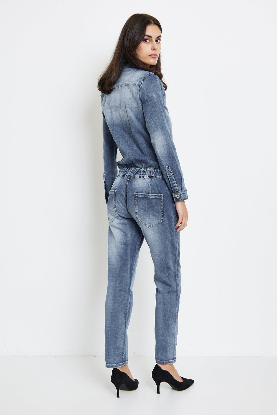 Mono Place du Jour en JEAN. Zippee